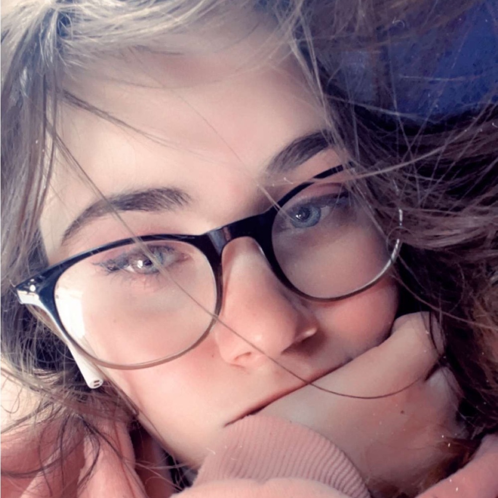 Meet your Posher, Jeslynn